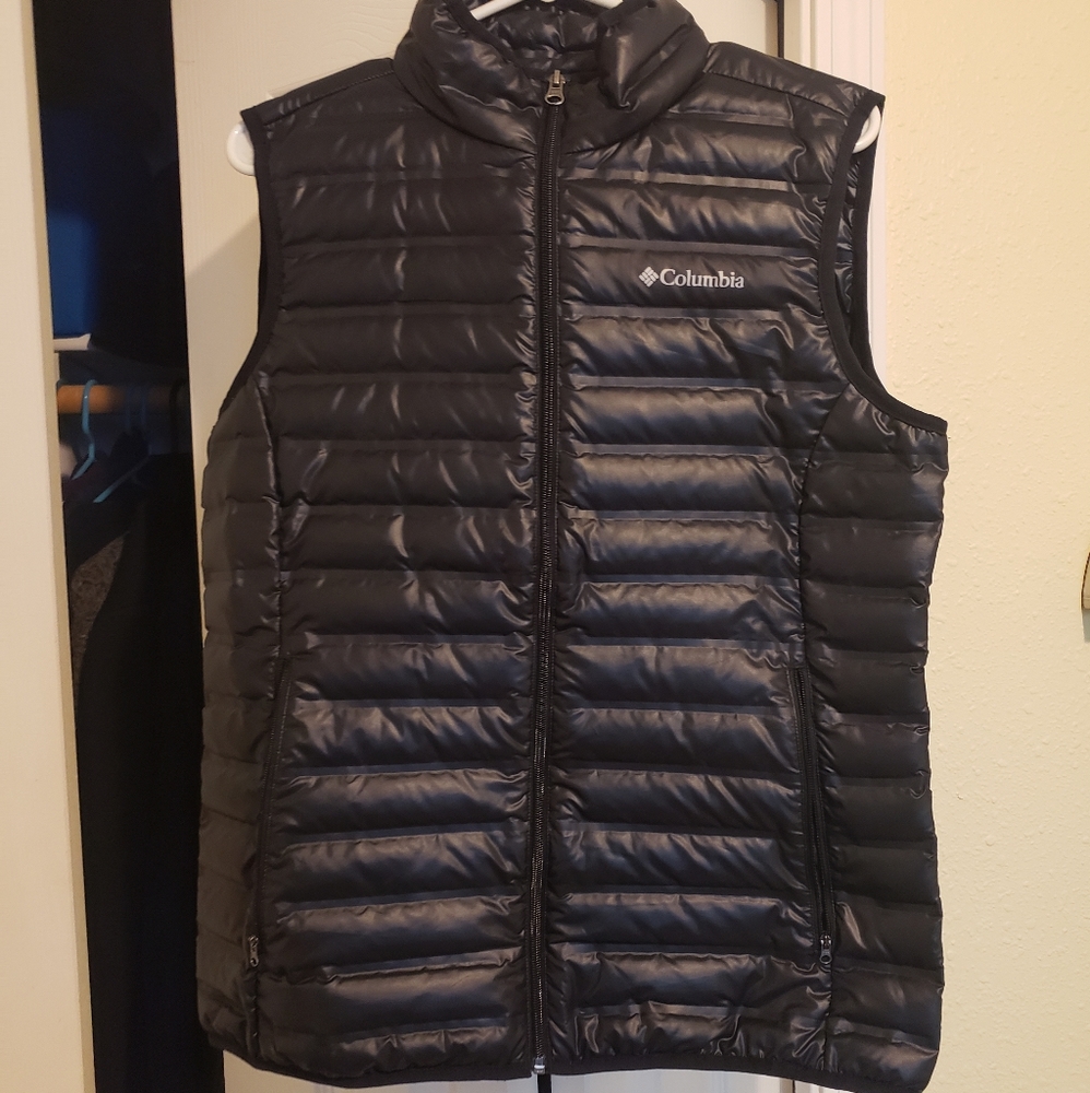 Black Columbia Vest